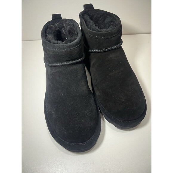 NWT bearpaw boots women size 8 Color Black Shorty 2860W - Picture 2 of 8